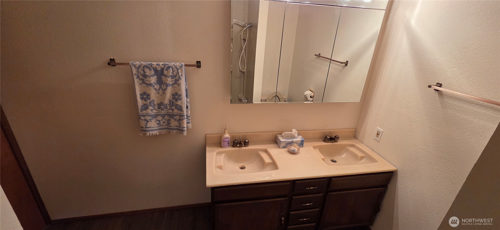 665 Wannacut Lake Road Oroville, WA 98844 - Photo 16 of 32