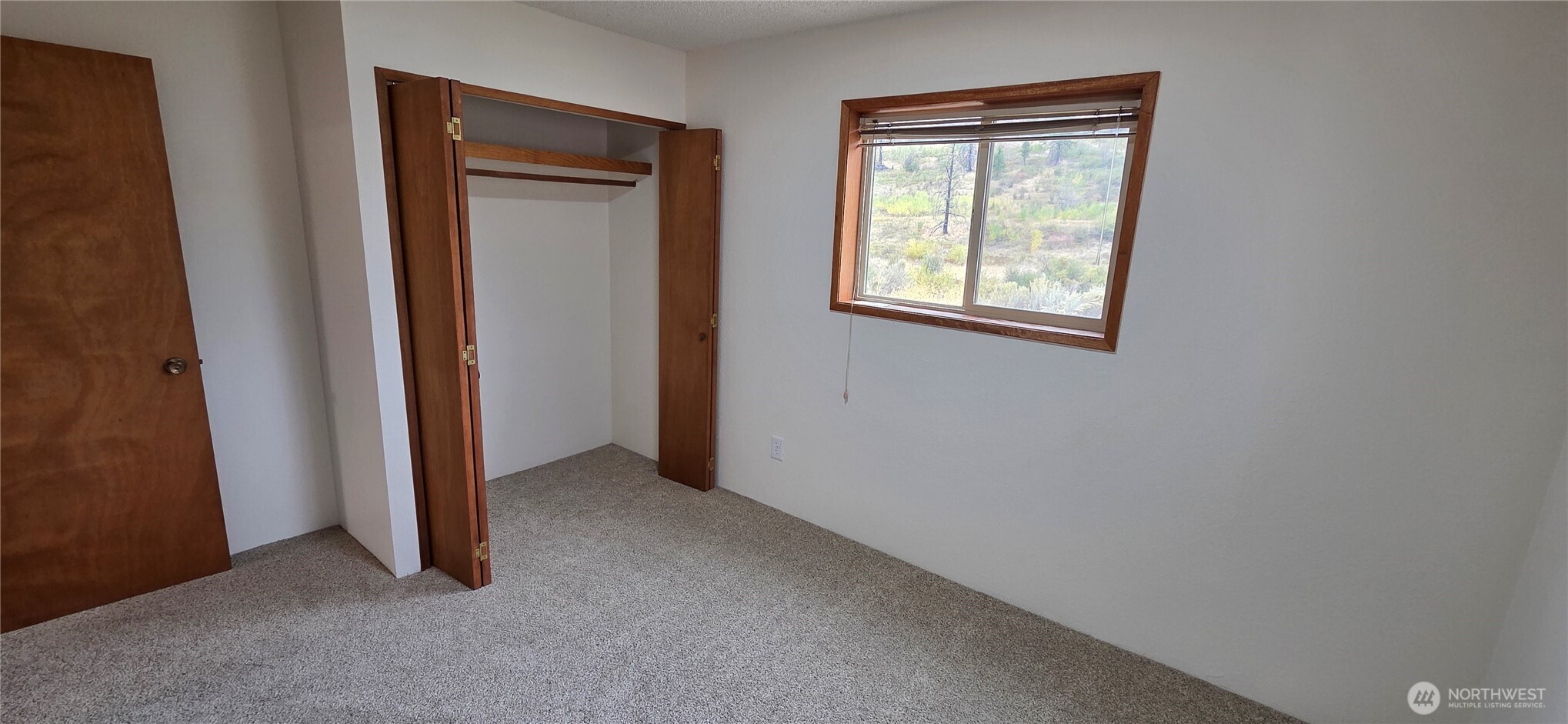 665 Wannacut Lake Road Oroville, WA 98844 - Photo 20 of 32