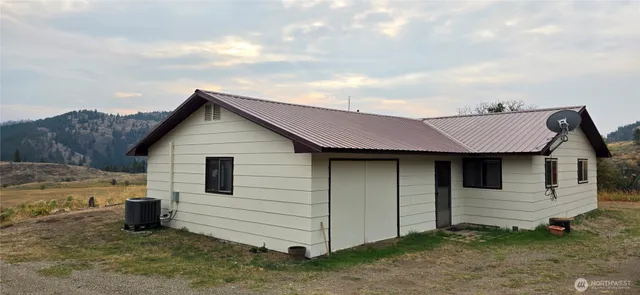 $370,000 | 665 Wannacut Lake Road, Oroville, WA 98844