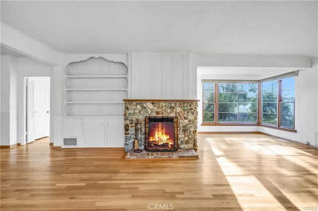 $6,500 | 2007 Glenneyre Street, Laguna Beach, CA 92651