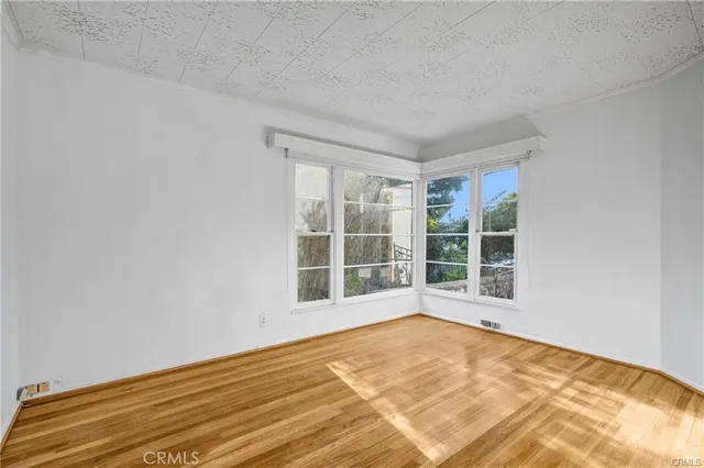 $6,500 | 2007 Glenneyre Street, Laguna Beach, CA 92651