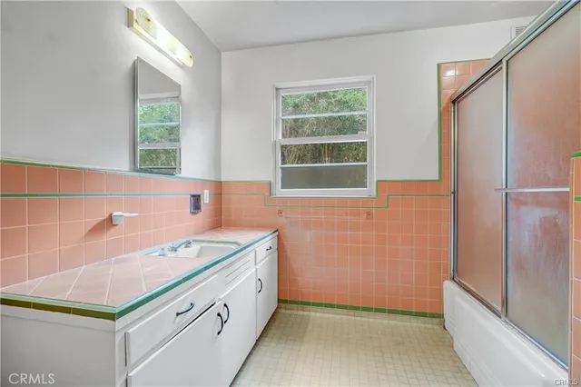 $6,500 | 2007 Glenneyre Street, Laguna Beach, CA 92651