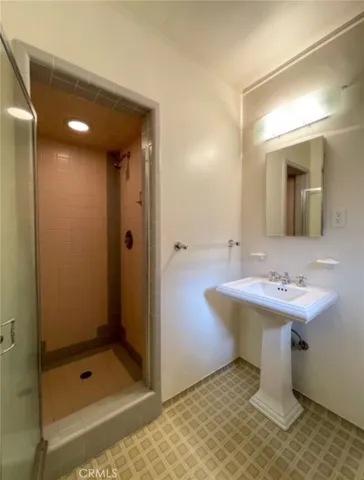 $6,500 | 2007 Glenneyre Street, Laguna Beach, CA 92651