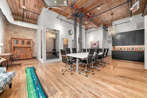 $650,000 | 1327 West Washington Boulevard, Unit 106, Chicago, IL 60607