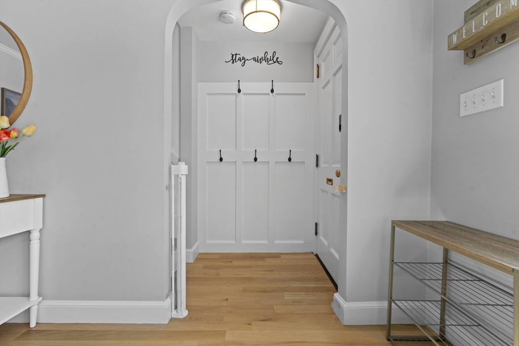 230 Beal Road Waltham, MA 02453 - Photo 2 of 37 Gallery Image 2