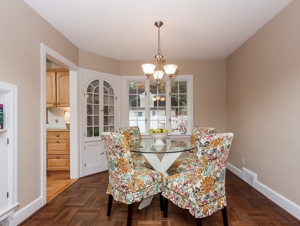67 Hazen Street Springfield, MA 01119 - Photo 10 of 30