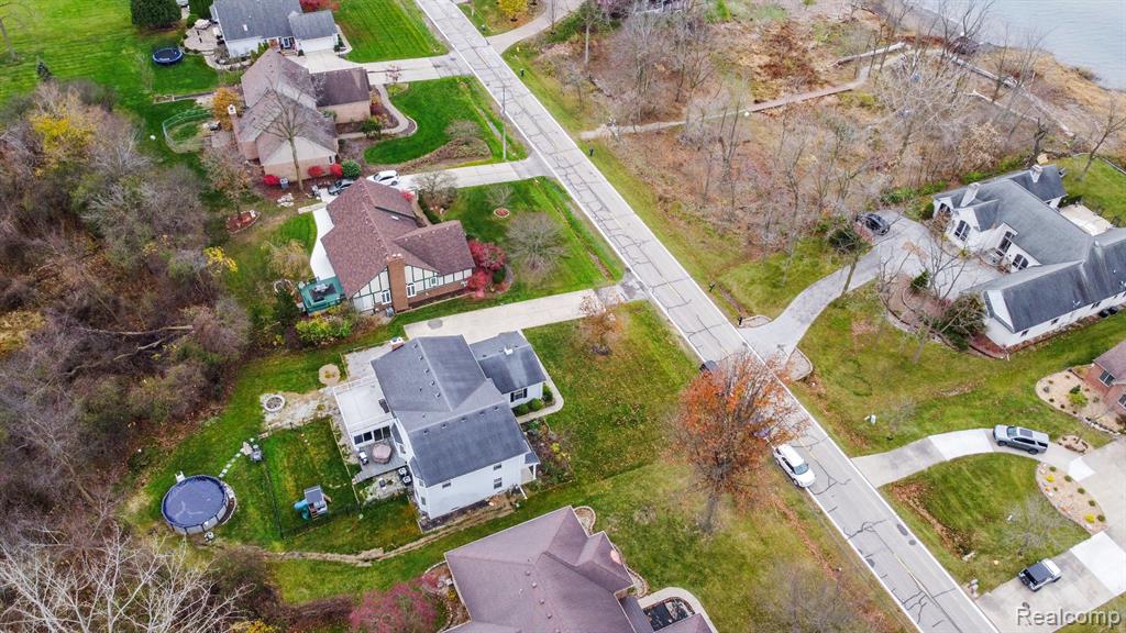 18057 Meridian Road Grosse Ile, MI 48138 - Photo 57 of 64 Gallery Image 57