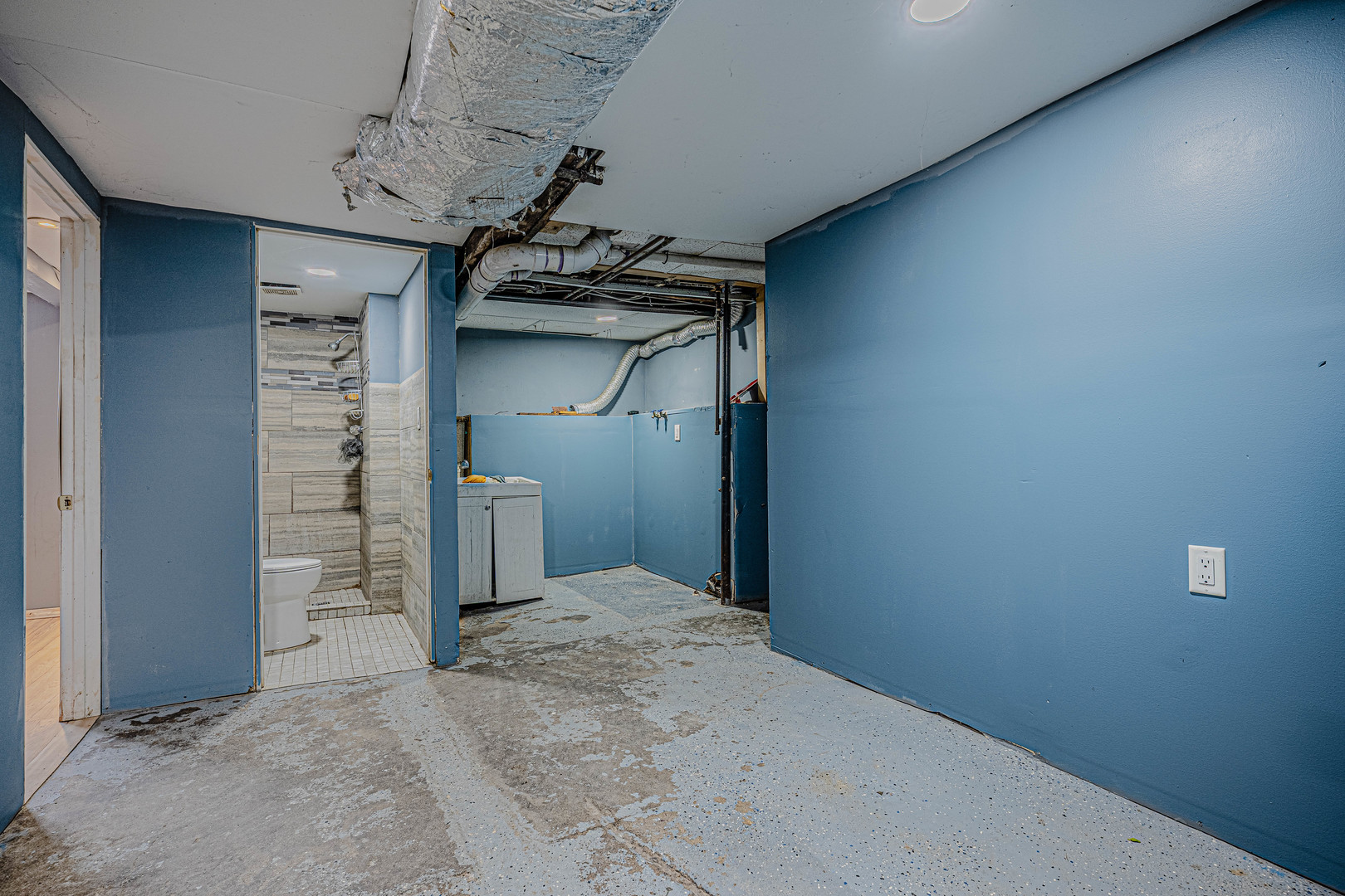 643 Wing Street Elgin, IL 60123 - Photo 16 of 29