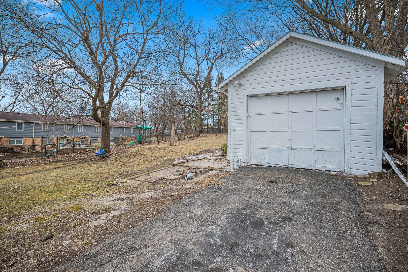 643 Wing Street Elgin, IL 60123 - Photo 20 of 29