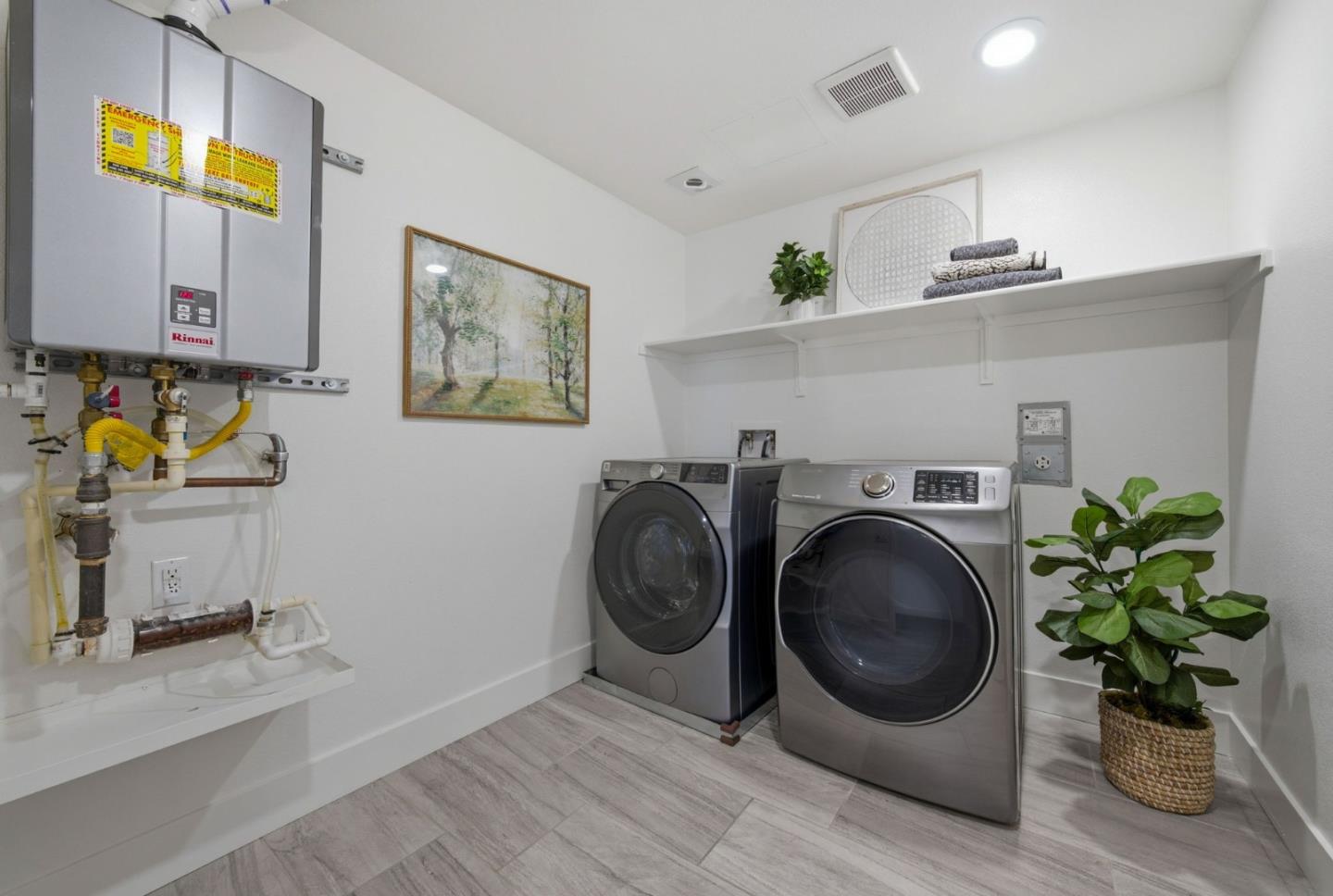 1690 Delano Street, Unit 22 Milpitas, CA 95035 - Photo 25 of 58