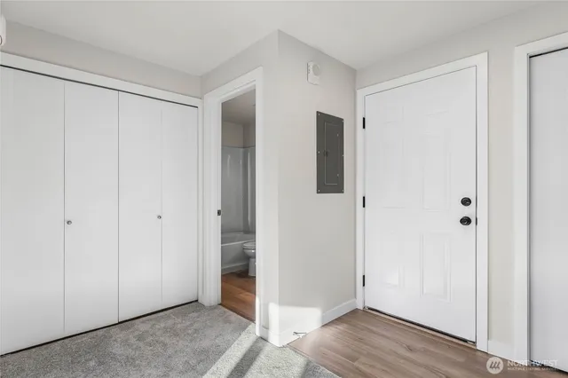 an empty room with windows