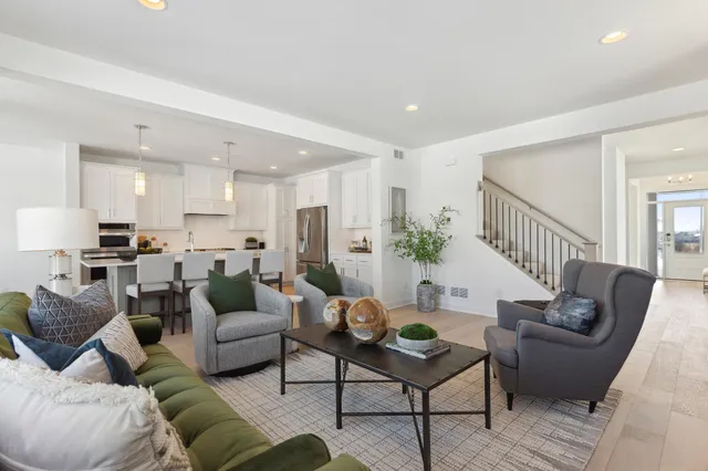 $826,140 | 6220 134th Street North, Hugo, MN 55038