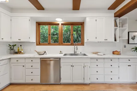 $2,495,000 | 17 Eucalyptus Road, Berkeley, CA 94705