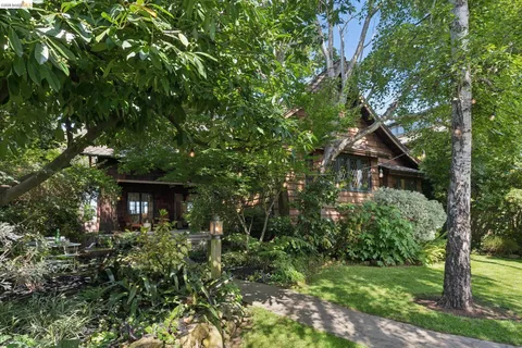 $2,495,000 | 17 Eucalyptus Road, Berkeley, CA 94705