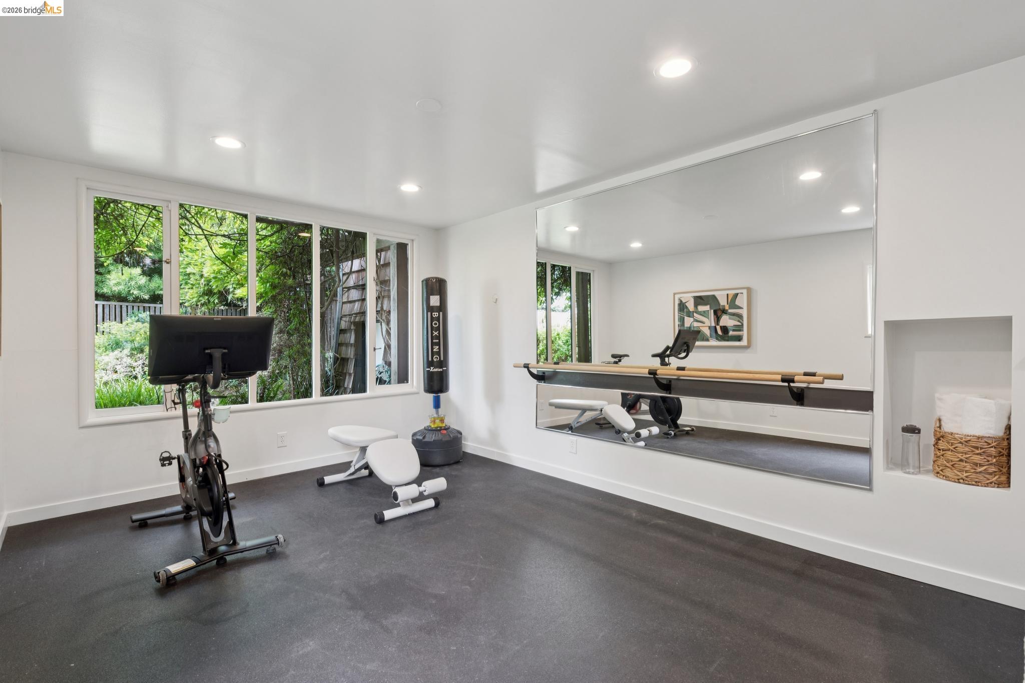 17 Eucalyptus Road Berkeley, CA 94705 - Photo 58 of 65