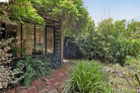 $2,495,000 | 17 Eucalyptus Road, Berkeley, CA 94705