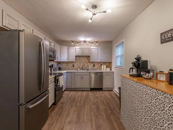 $329,900 | 147 Cub Lane, McGaheysville, VA 22840