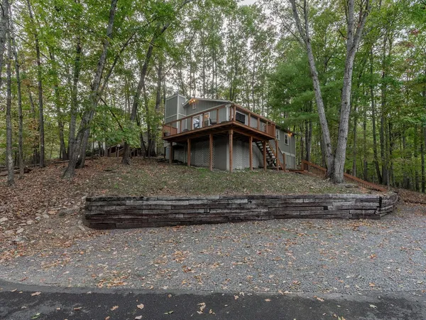 $329,900 | 147 Cub Lane, McGaheysville, VA 22840
