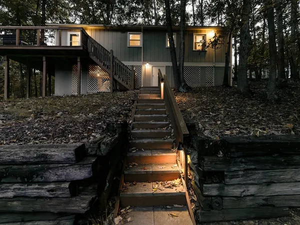$329,900 | 147 Cub Lane, McGaheysville, VA 22840
