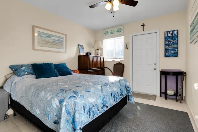 $149,900 | 2100 Northeast 38th Street, Unit 135, Lighthouse Point, FL 33064