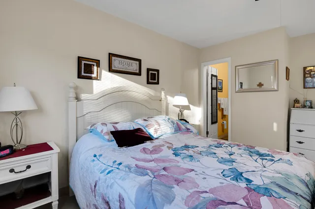 $149,900 | 2100 Northeast 38th Street, Unit 135, Lighthouse Point, FL 33064