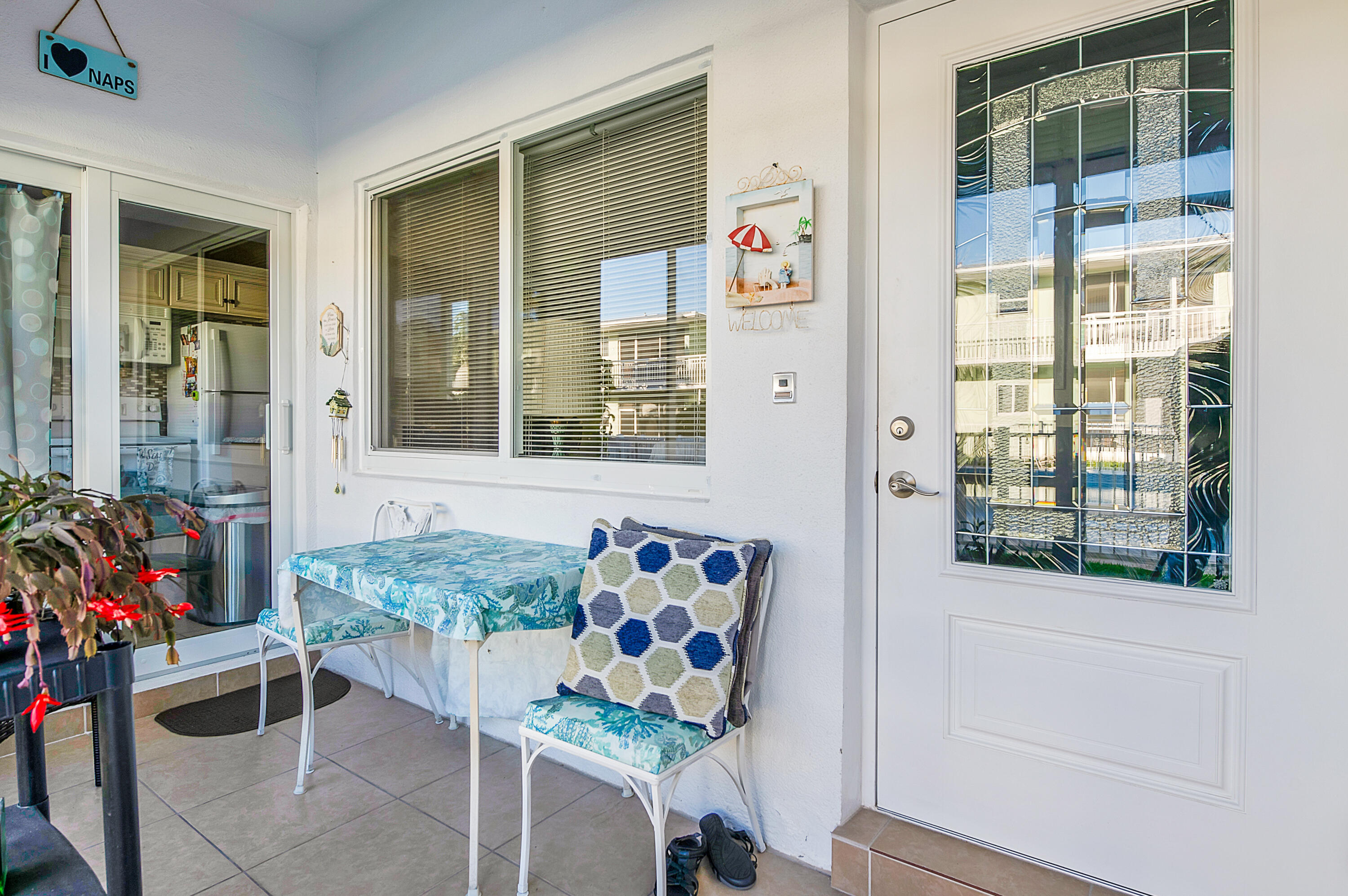 2100 Northeast 38th Street, Unit 135 Lighthouse Point, FL 33064 - Photo 4 of 32 135-7