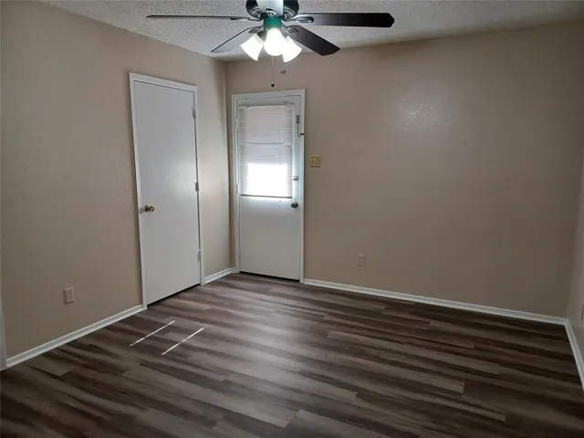 $1,395 | 502 Dipert Court, Arlington, TX 76012