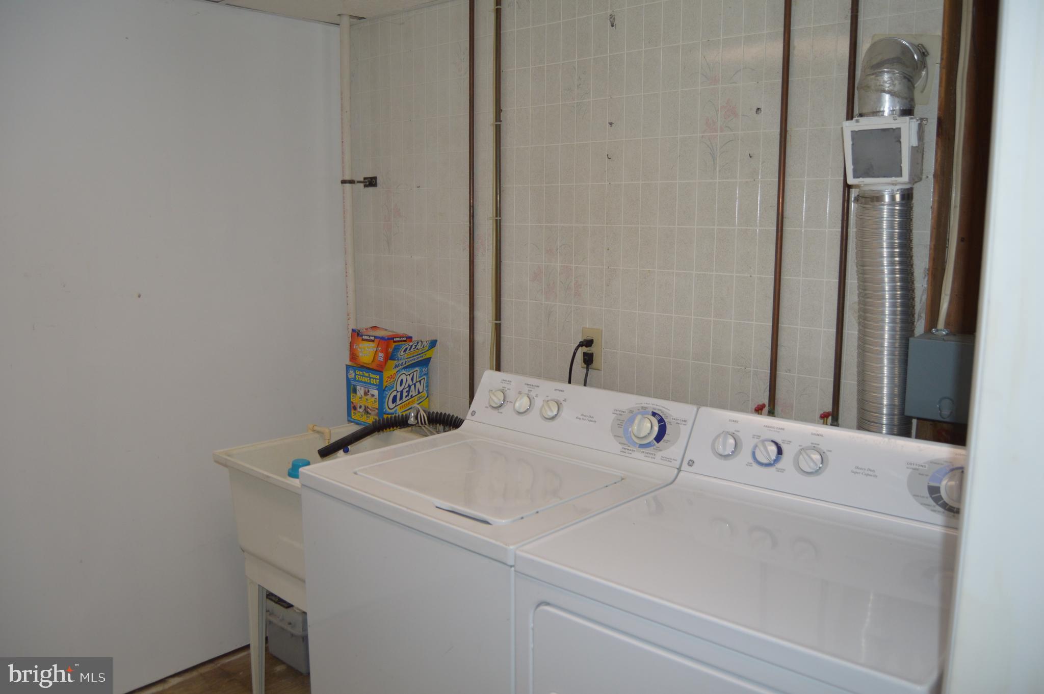 465 Frazier Road Aspers, PA 17304 - Photo 18 of 18 Basement Laundry