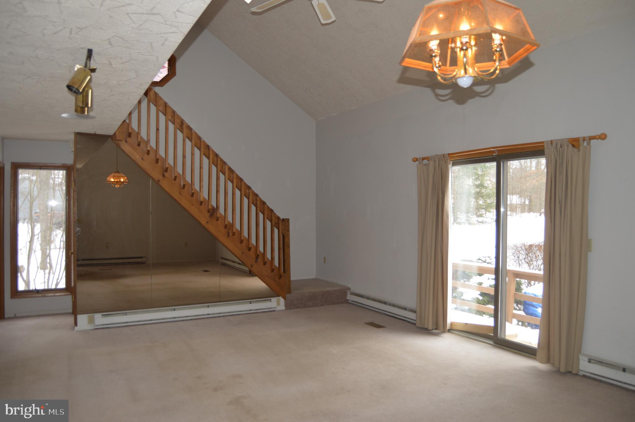 465 Frazier Road Aspers, PA 17304 - Photo 10 of 18 Living Room