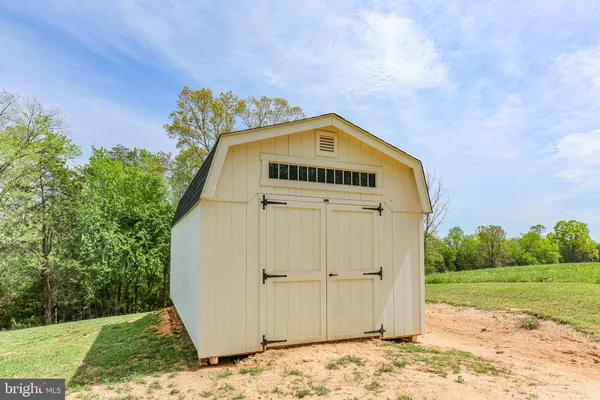 $525,000 | 24646 Lands End Drive, Orange, VA 22960