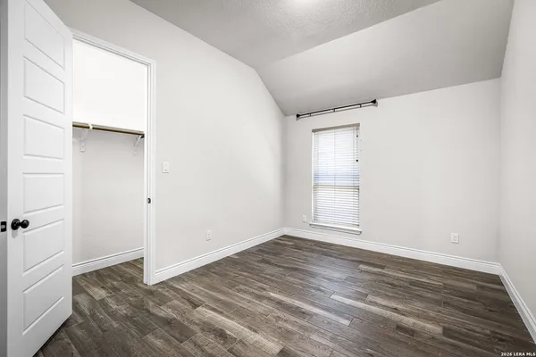 $3,200 | 429 Juana Way, New Braunfels, TX 78132