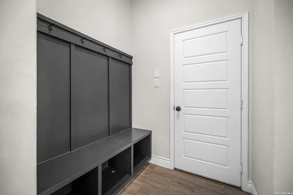 $3,200 | 429 Juana Way, New Braunfels, TX 78132