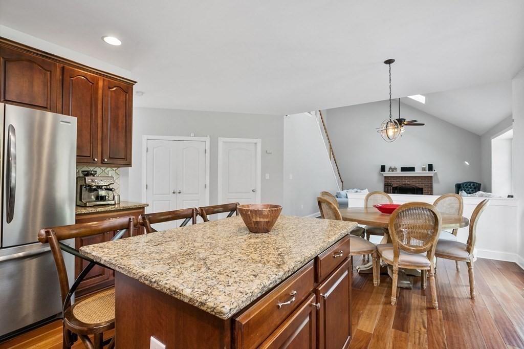 133 Endean Drive Walpole, MA 02032 - Photo 11 of 38