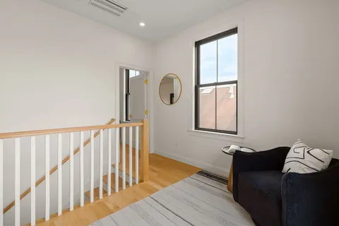 $999,900 | 27 Shepard Street, Unit 6, Boston, MA 02135
