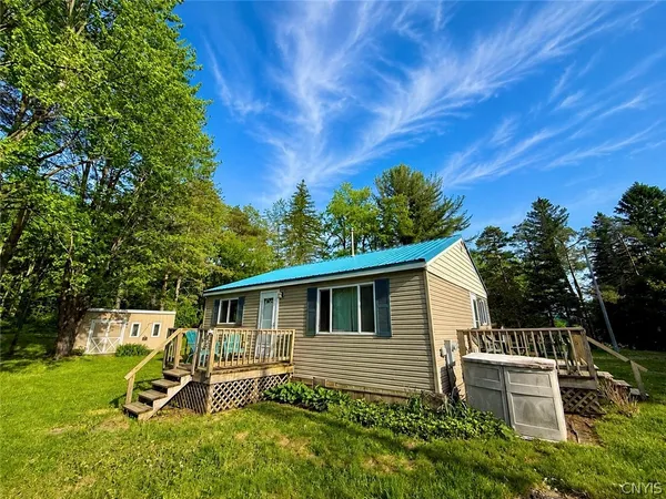$225,000 | 418 Kelsey Lane, Nelson, NY 13061