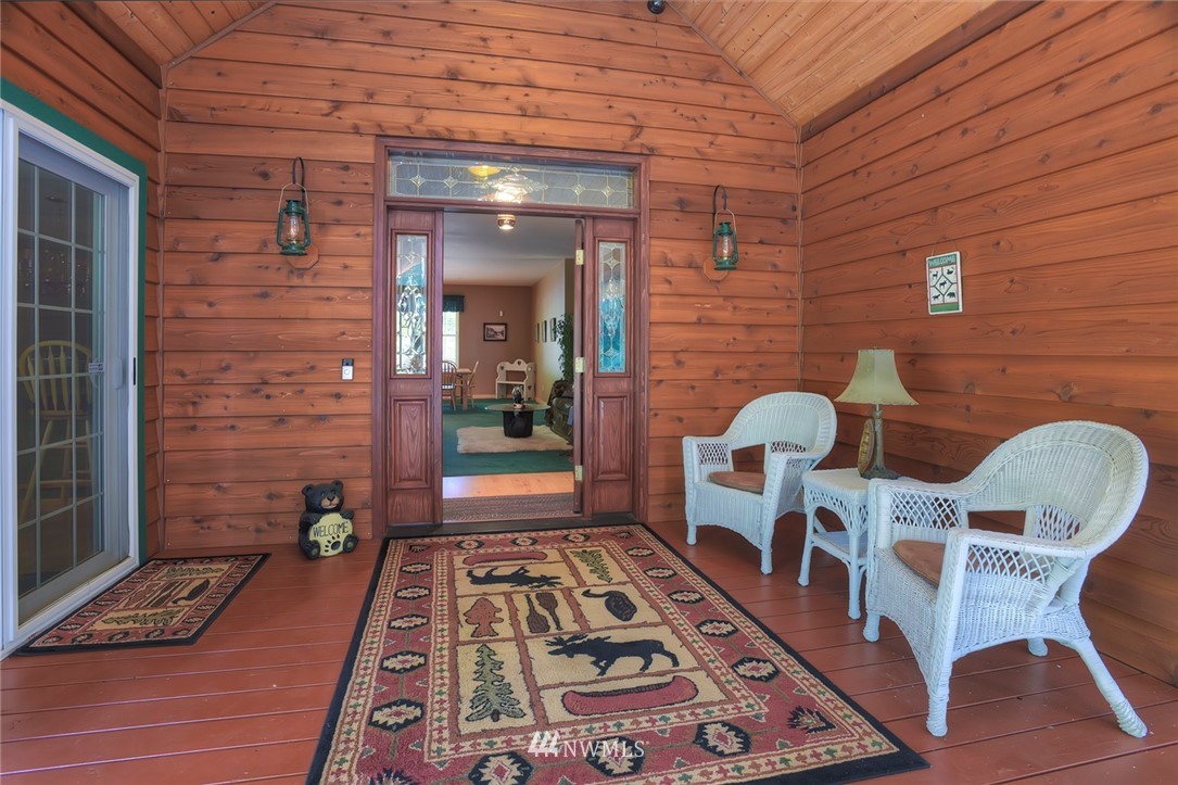 3818 Northeast Rova Road Poulsbo, WA 98370 - Photo 7 of 24 Gallery Image 7