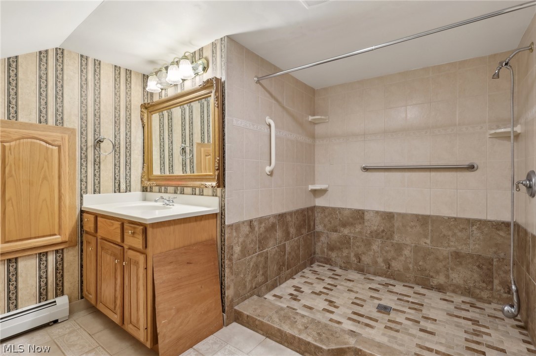 12439 Woodin Road Chardon, OH 44024 - Photo 15 of 26 Gallery Image 15