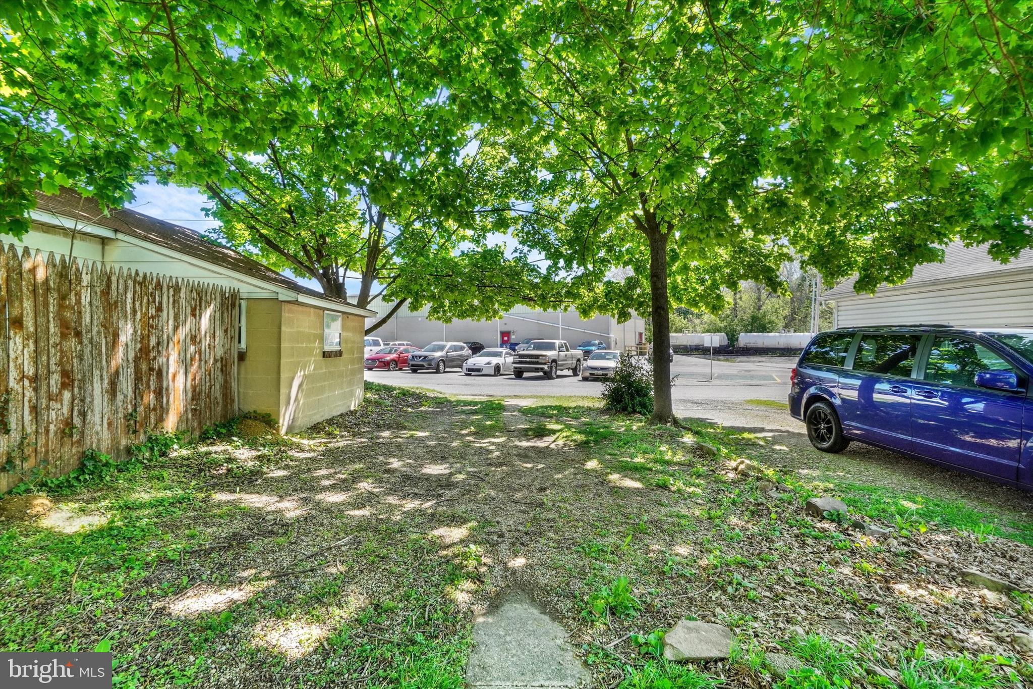 175 South East Street Spring Grove, PA 17362 - Photo 27 of 31