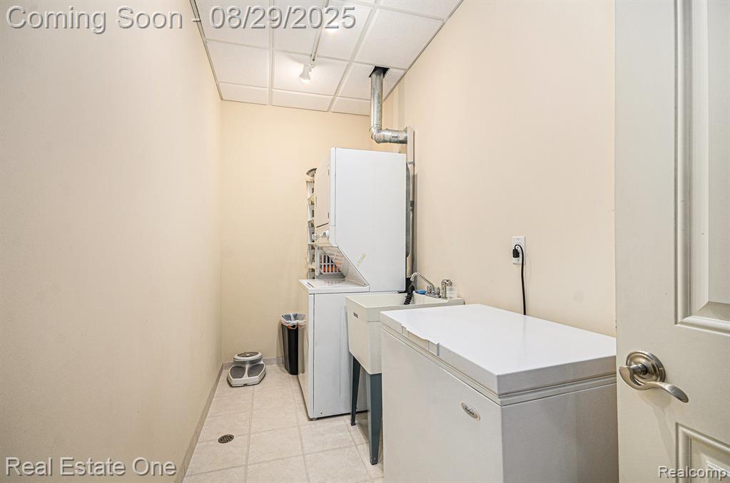 6040 North Rochester Road Rochester Hills, MI 48306 - Photo 34 of 45