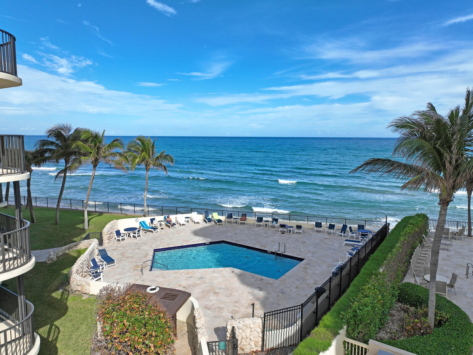 200 South Beach Road, Unit 302 Jupiter, FL 33469 - Photo 13 of 25 Pool