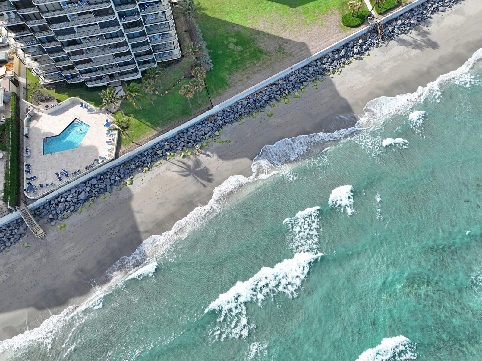 200 South Beach Road, Unit 302 Jupiter, FL 33469 - Photo 15 of 25 61_Aerial9_mls