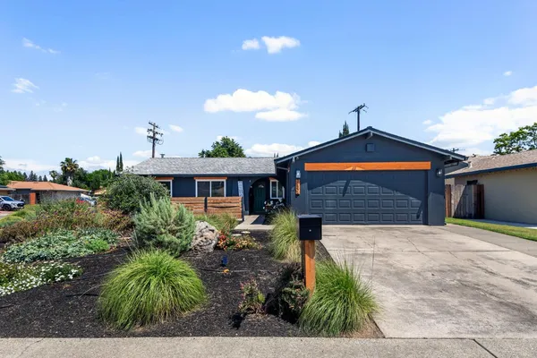 $460,000 | 7506 Saybrook Drive, Citrus Heights, CA 95621