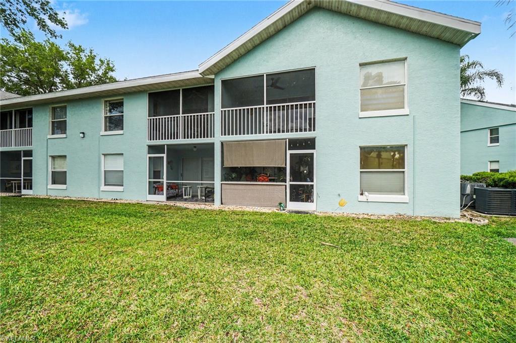 153 Wading Bird Circle, Unit J201 Naples, FL 34110 - Photo 30 of 36