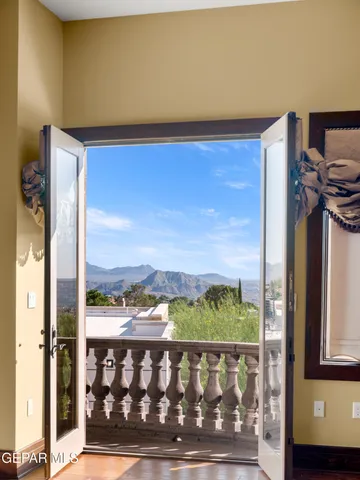 $2,695,500 | 128 Camino Barranca Drive, El Paso, TX 79912