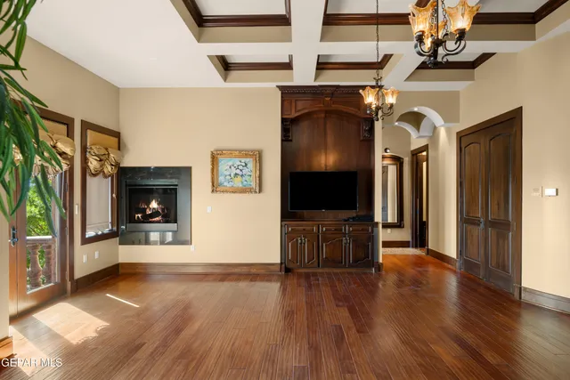 $2,695,500 | 128 Camino Barranca Drive, El Paso, TX 79912