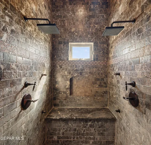 $2,695,500 | 128 Camino Barranca Drive, El Paso, TX 79912