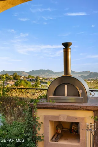$2,695,500 | 128 Camino Barranca Drive, El Paso, TX 79912