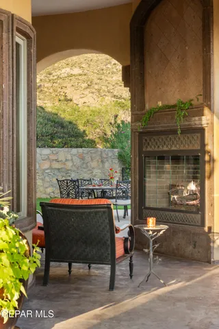 $2,695,500 | 128 Camino Barranca Drive, El Paso, TX 79912