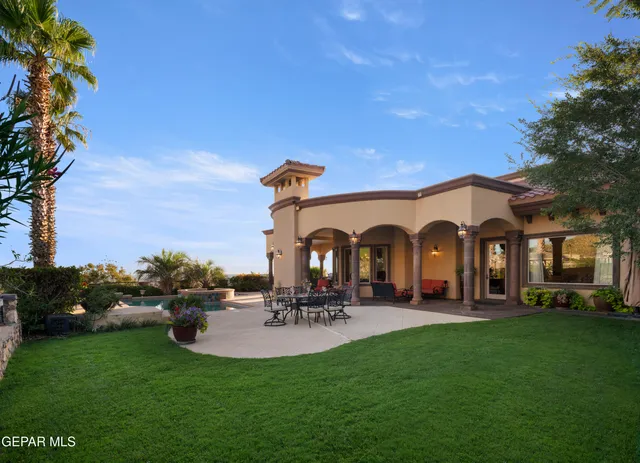 $2,695,500 | 128 Camino Barranca Drive, El Paso, TX 79912