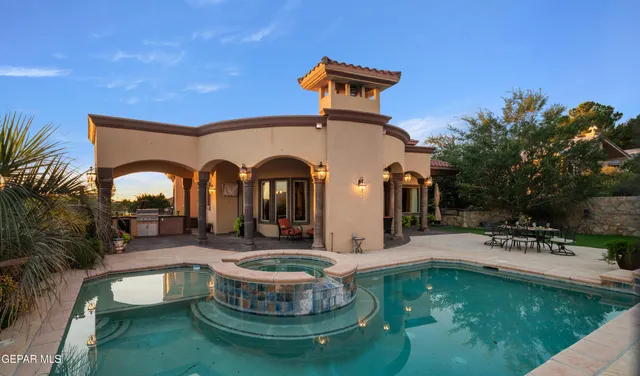 $2,695,500 | 128 Camino Barranca Drive, El Paso, TX 79912